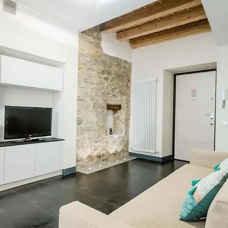 Feel - Cozy Old Town Apartment Bergamo
